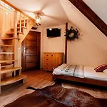 شقة Na Wsi U Papierzy Sauna, Jacuzzi, Witów